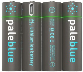 Bild på Pale Blue Li-Ion Rechargeable AA Battery 4-Pack
